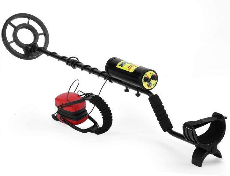 7 Best Underwater Metal Detectors In 2022 (Pro's & Con's)